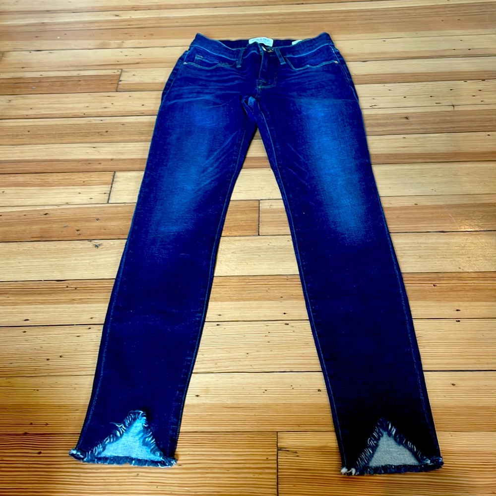 FRAME Le Skinny de Jeanne jeans. Size 25